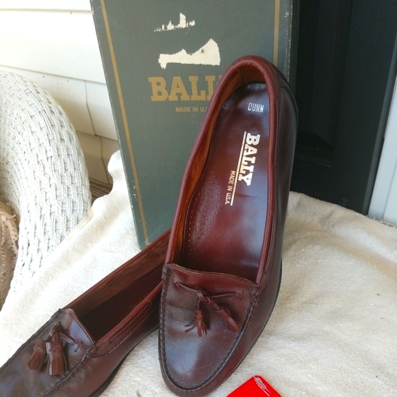 SOLD BALLY Men's Shoes Loafer's Brown Leather W/ Tassels W/ Original Box - Picture 2 of 12